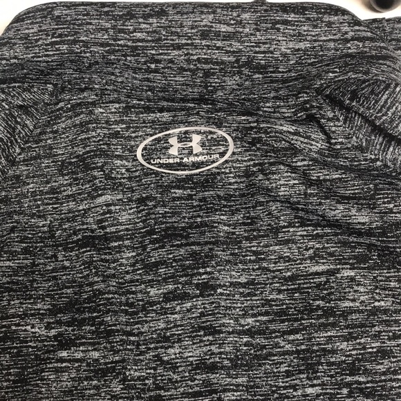 Under Armour Loose Fit Heatgear Women’s Large 1/4 Zip Collared Long Sleeve - Picture 8 of 8